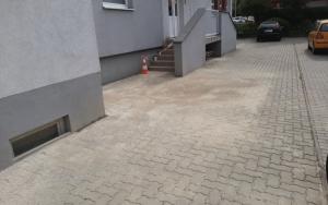 Zámková dlažba: Kvalitné riešenie pre exteriér
